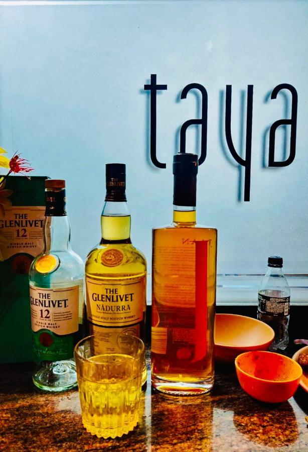 Taya Beach Front 戈卡尔纳 外观 照片